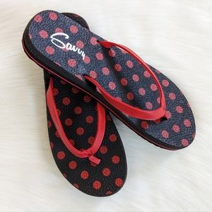 🔴LIKE NEW! Savvy Cordelia Polka Dot Flip Flops / Sandals, Size 9